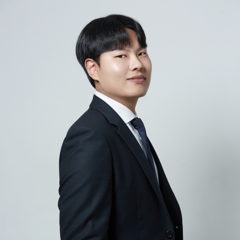 박건웅
